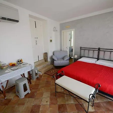 Il Palazzotto Del Caveoso 3*